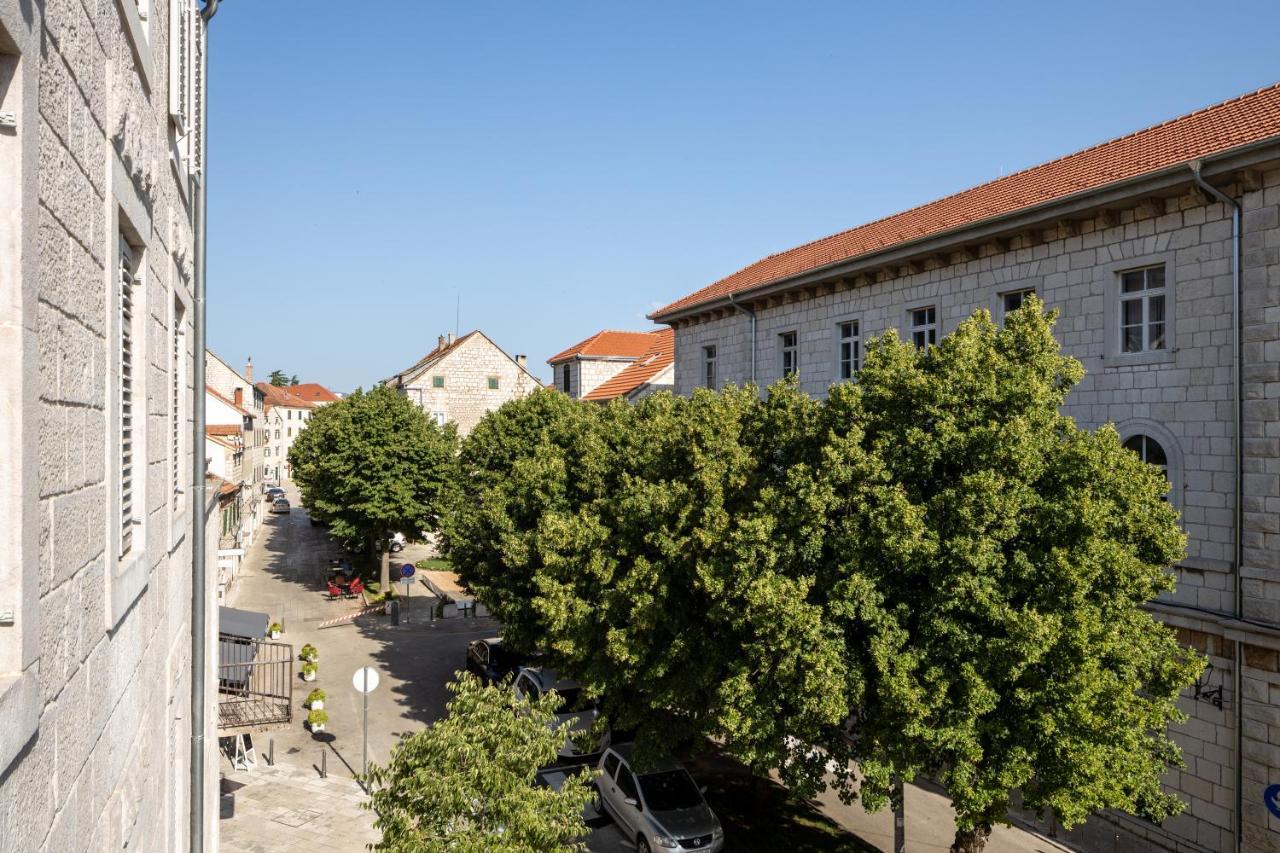 Emotheo Heritage Hotel Имотски Экстерьер фото