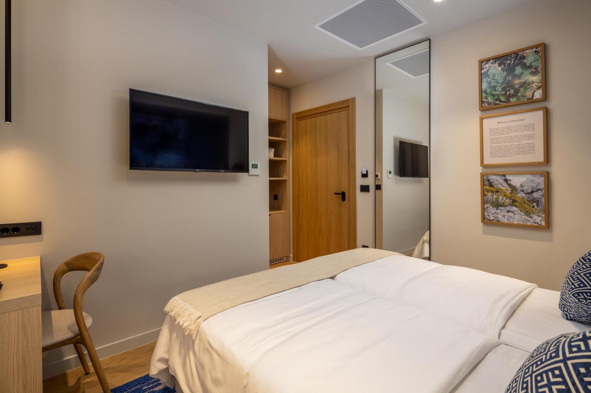 Emotheo Heritage Hotel Имотски Экстерьер фото
